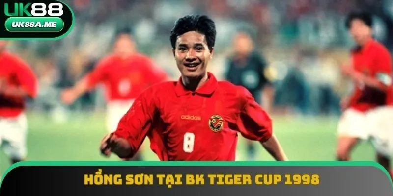 Nguyễn Hồng Sơn là cầu thủ hay nhất trong trận này
